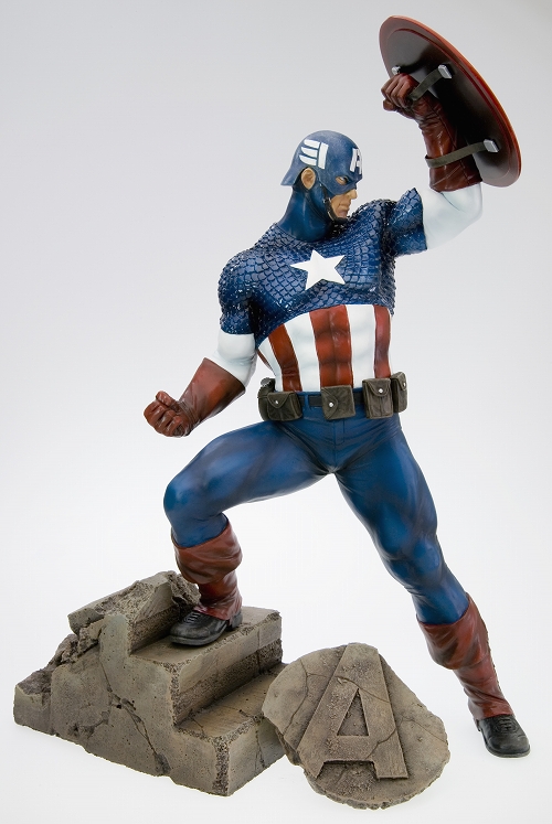 CAPTAIN AMERICA/ スティーブ・ロジャース as キャプテン・アメリカ ファインアートスタチュー - イメージ画像2