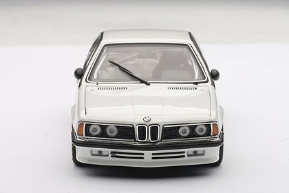 【お取り寄せ終了】BMW/ 635CSi プレーンボディ ホワイト 1/43: 68447 - イメージ画像3