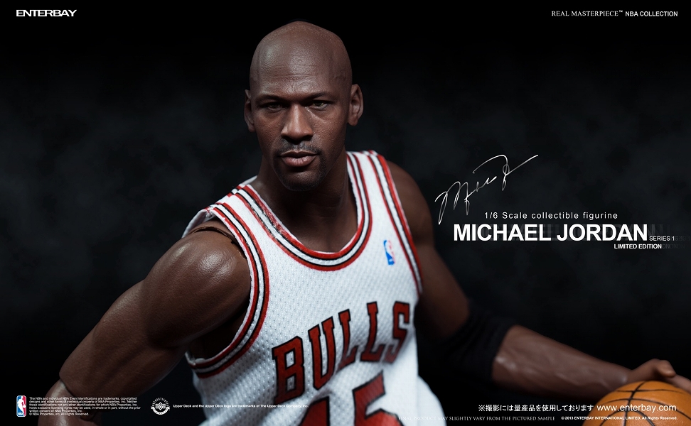 1/6 リアルマスターピース コレクティブル フィギュア/ NBAクラシックコレクション: マイケル・ジョーダン "I'm BACK #45" ホーム ver - イメージ画像2