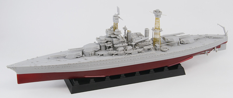 スカイウェーブシリーズ/ 米国海軍 戦艦 ウェスト･ヴァージニア 1941 1/700 プラモデルキット W165 - イメージ画像1