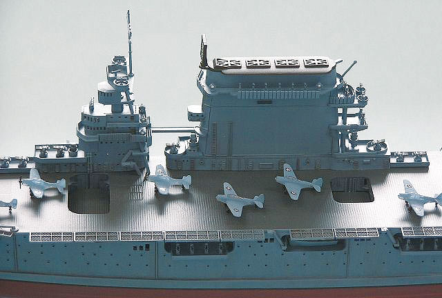 スカイウェーブシリーズ/ 米国海軍 航空母艦 CV-2 レキシントン 1942 1/700 プラモデルキット W167 - イメージ画像2