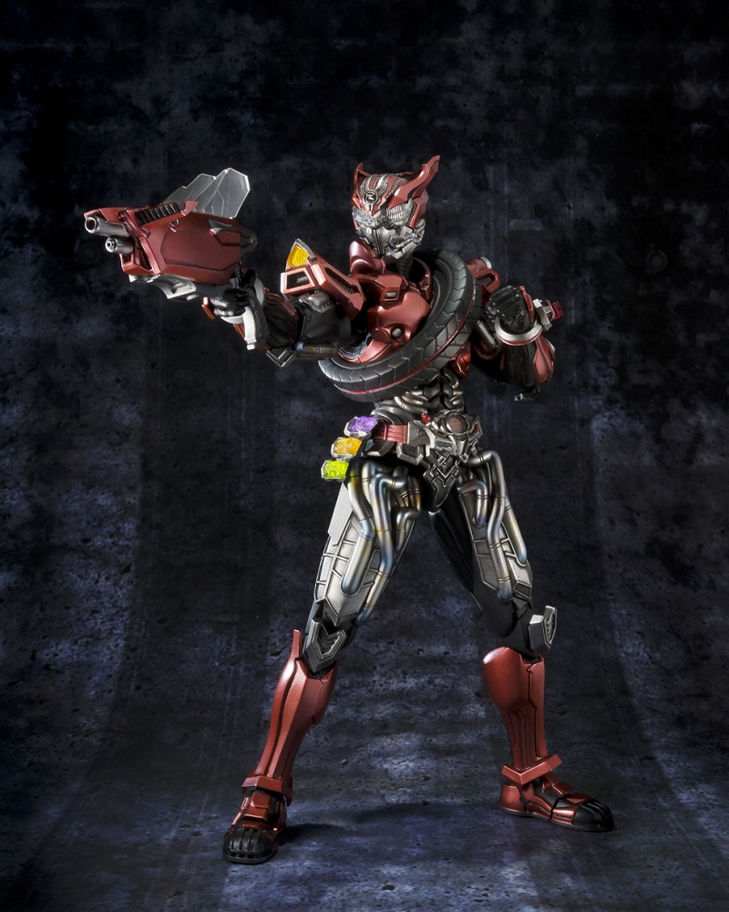 お一人様1点限り S I C 仮面ライダードライブ 仮面ライダードライブ タイプスピード 特撮系 バンダイ Bandai Spirits イメージ画像4 映画 アメコミ ゲーム フィギュア グッズ Tシャツ通販