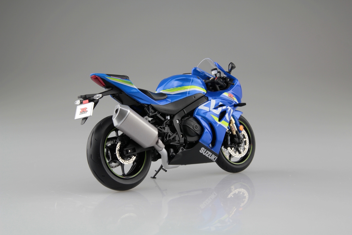 フラッグシップミニカー/ SUZUKI GSX-R 1000R 1/12 完成品バイク