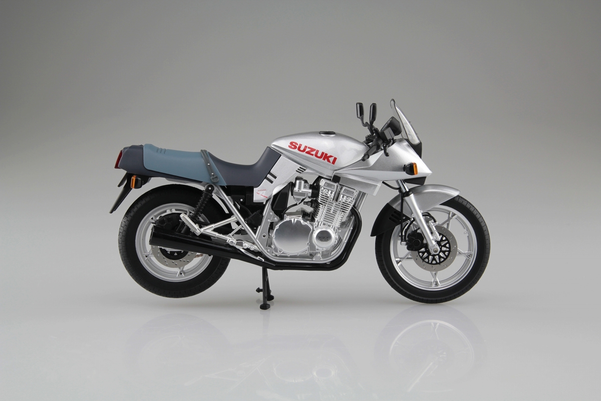 フラッグシップミニカー/ SUZUKI GSX-1100S KATANA 1/12 完成品バイク