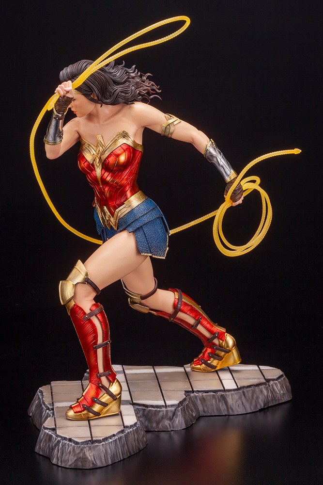 【お取り寄せ終了】ARTFX/ Wonder Woman 1984: ワンダーウーマン 1/6 PVC - イメージ画像6