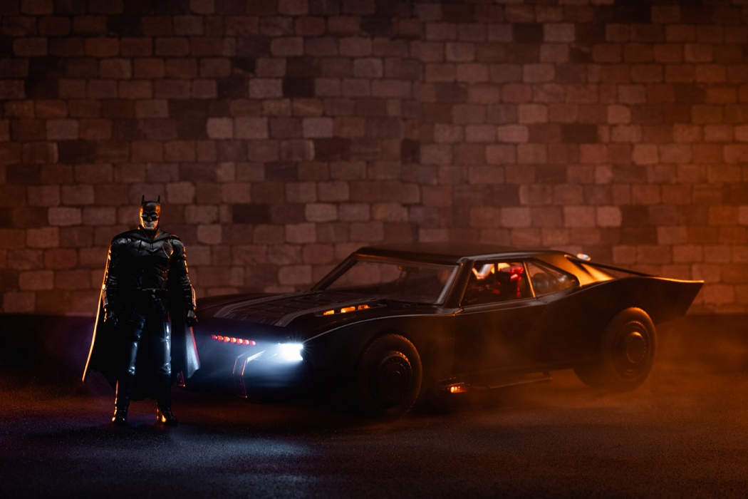 【海外版/ショートの可能性あり】THE BATMAN -ザ・バットマン-/ バットモービル＆バットマン 1/18 ダイキャストビークル - イメージ画像4