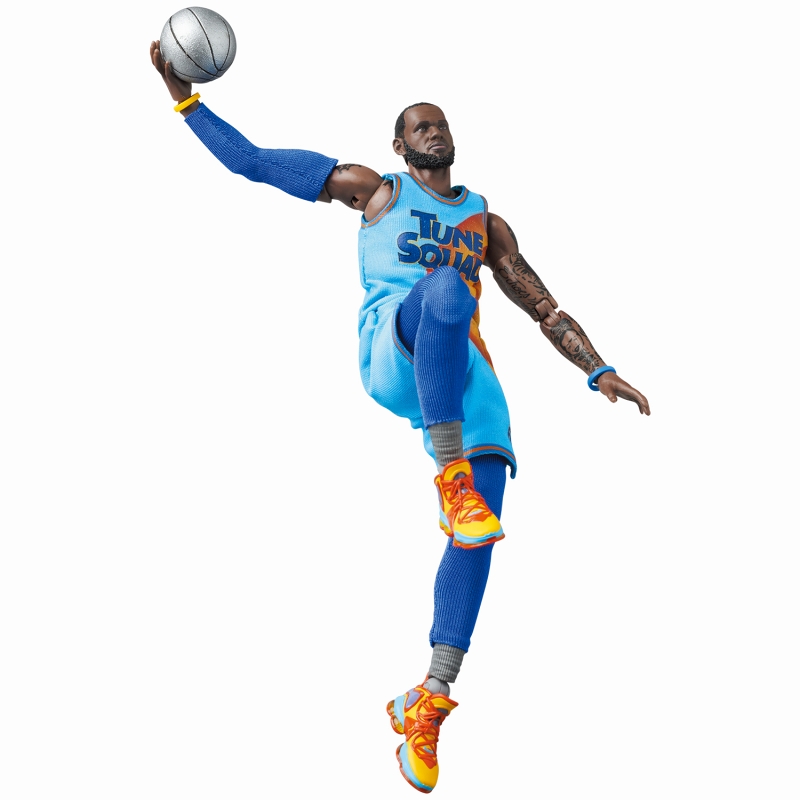 MAFEX/ スペースプレイヤーズ SPACE JAM A NEW LEGACY: レブロン 