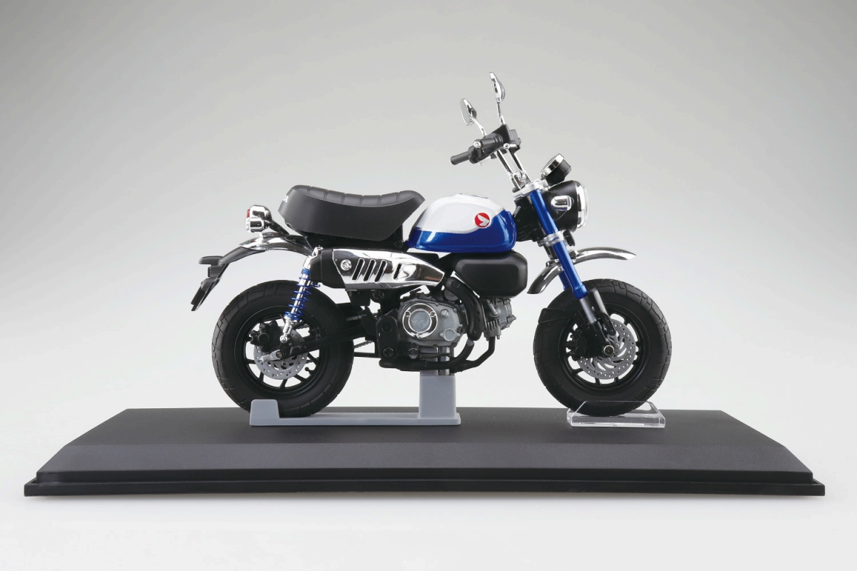 Honda Monkey 125 2022 1/12 ミニチュアモデル パールグリッターリングブルー ver - イメージ画像3
