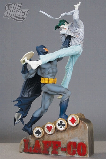 バットマン vs ジョーカー スタチュー - イメージ画像
