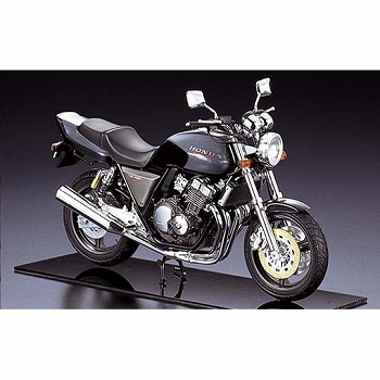 【お取り寄せ終了】ネイキッドバイク/ no.9 HONDA CB400SF B 1/12 プラモデルキット