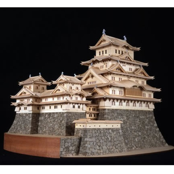 【お取り寄せ終了】姫路城 1/150 木製キット - イメージ画像