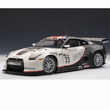 【お取り寄せ終了】シグネチャーシリーズ/ NISSAN GT-R FIA GT1 2010 SUMO POWER GT #23 1/18: 81078
