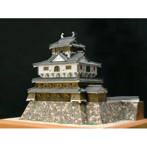 【お取り寄せ終了】岩国城 1/150 木製キット - イメージ画像