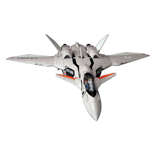 【お取り寄せ終了】マクロスプラス/ VF-11B スーパーサンダーボルト 1/72 プラモデルキット 23