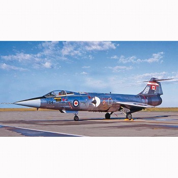 アメリカレベル/ F-104G スターファイター RCAF 1/48 プラモデルキット 5324