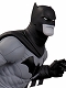バットマン/ バットマン ブラック＆ホワイト スタチュー: グレッグ・カプロ