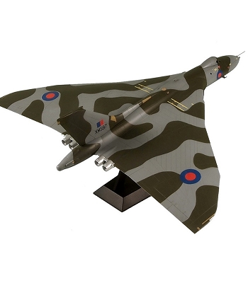 1/144 SNPシリーズ/ イギリス空軍 爆撃機 バルカンB.2 1/144 プラモデルキット