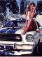 チャーリーズ・エンジェル/ 1976 フォード マスタング コブラII with ファラ・フォーセット フィギュア 1/18 12880-B