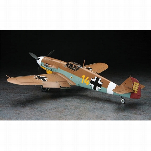 【再生産】メッサーシュミット Bf109F-4 TROP 1/32 プラモデルキット ST31