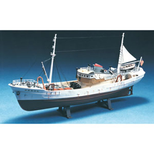 再入荷】ノース アトランティック トロール漁船 1/90 プラモデルキット 