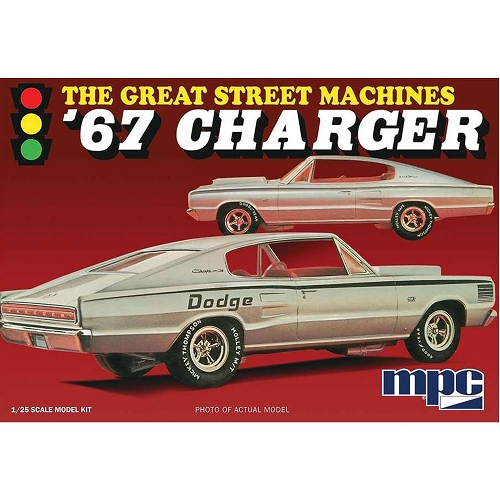 1967 ダッジ・チャージャー グレート・ストリート・マシン 1/25 プラモデルキット MPC829