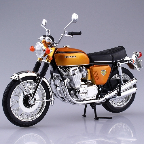 Honda CB750 FOUR K0 キャンディゴールド 1/12 完成品バイク 