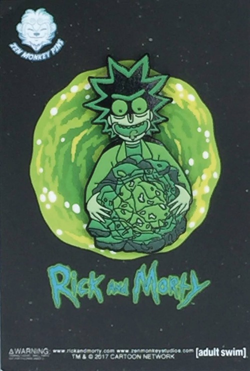 RICK AND MORTY GLOW IN THE DARK RICKS ISOTOPE LAPEL PIN / NOV173068