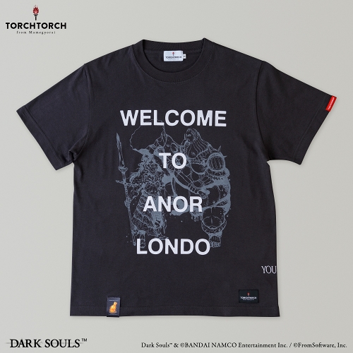 ダークソウル × TORCH TORCH/ オーンスタインとスモウのTシャツ インクブラック Mサイズ - イメージ画像