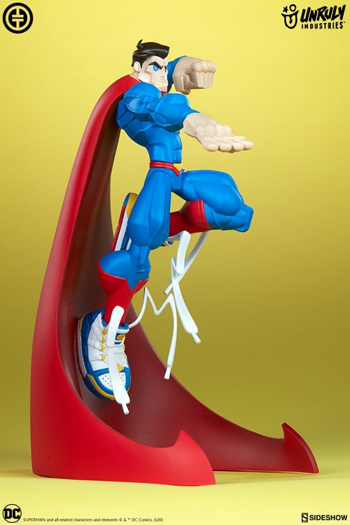 DCコミックス/ アンルーリー・インダストリーズ by トレイシー・トゥベラ: スーパーマン スタチュー