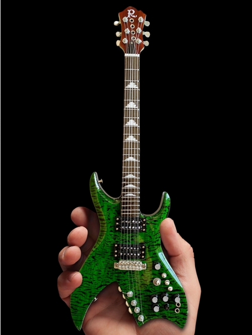 ガンズ・アンド・ローゼズ スラッシュ Signature BC Rich Green Bitch 1/4 ギター ミニチュアモデル