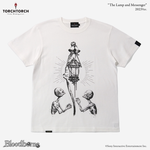 Bloodborne × TORCH TORCH/ Tシャツコレクション: 灯りと使者 2023 ver ホワイト S - イメージ画像
