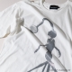 TORCH TORCH/ 黒沢清 アパレルコレクション: CURE キュア シャワーヘッド T-Shirt ホワイト XXLサイズ - イメージ画像2