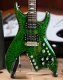 ガンズ・アンド・ローゼズ スラッシュ Signature BC Rich Green Bitch 1/4 ギター ミニチュアモデル - イメージ画像4