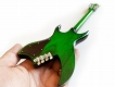 ガンズ・アンド・ローゼズ スラッシュ Signature BC Rich Green Bitch 1/4 ギター ミニチュアモデル - イメージ画像6