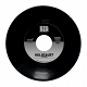 リ・アクション/ RZA レザ ボビーデジタル: メタリックシルバーVer. & EPレコード + 45回転アダプター - イメージ画像6